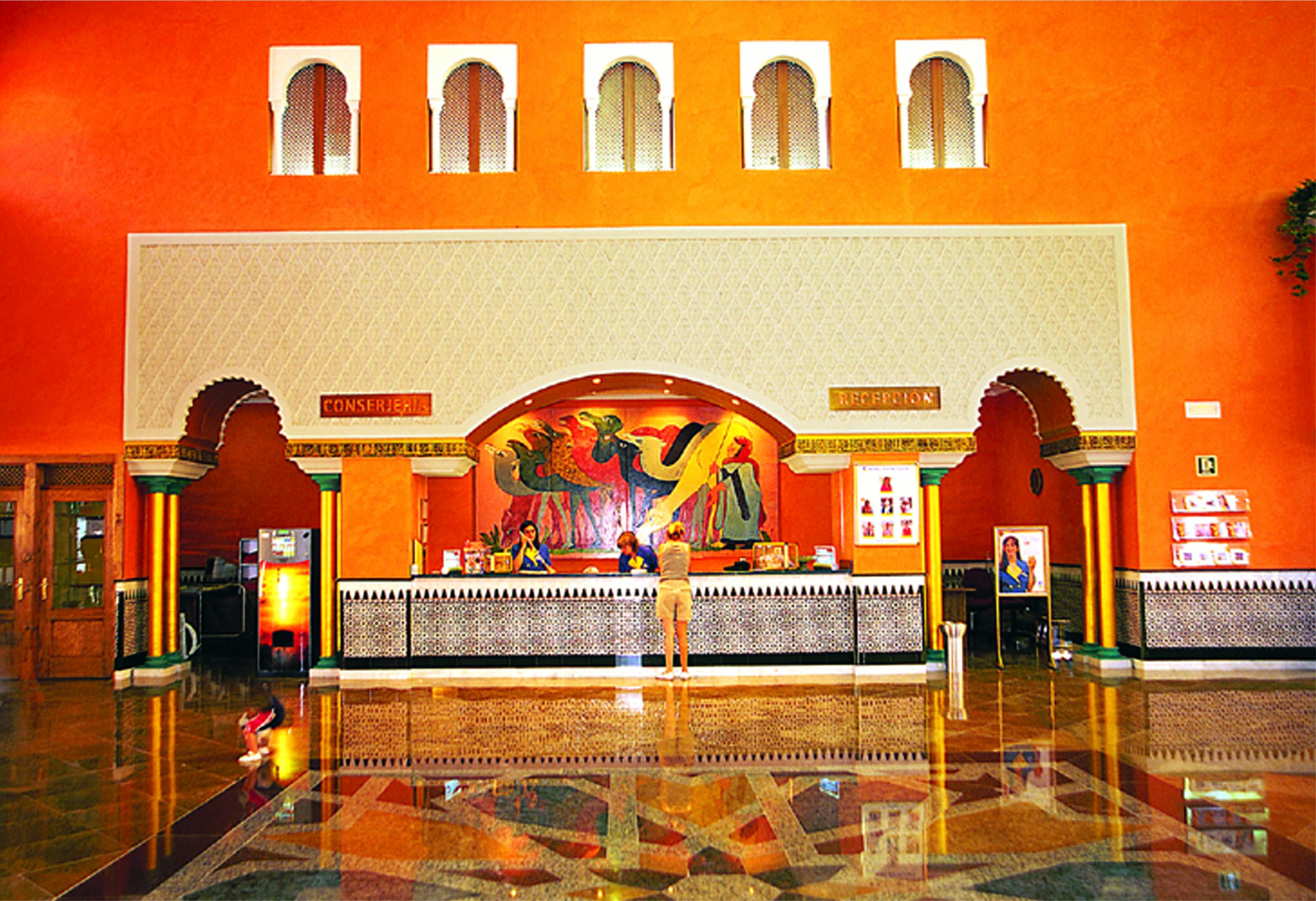 Playacalida Hotel 4*