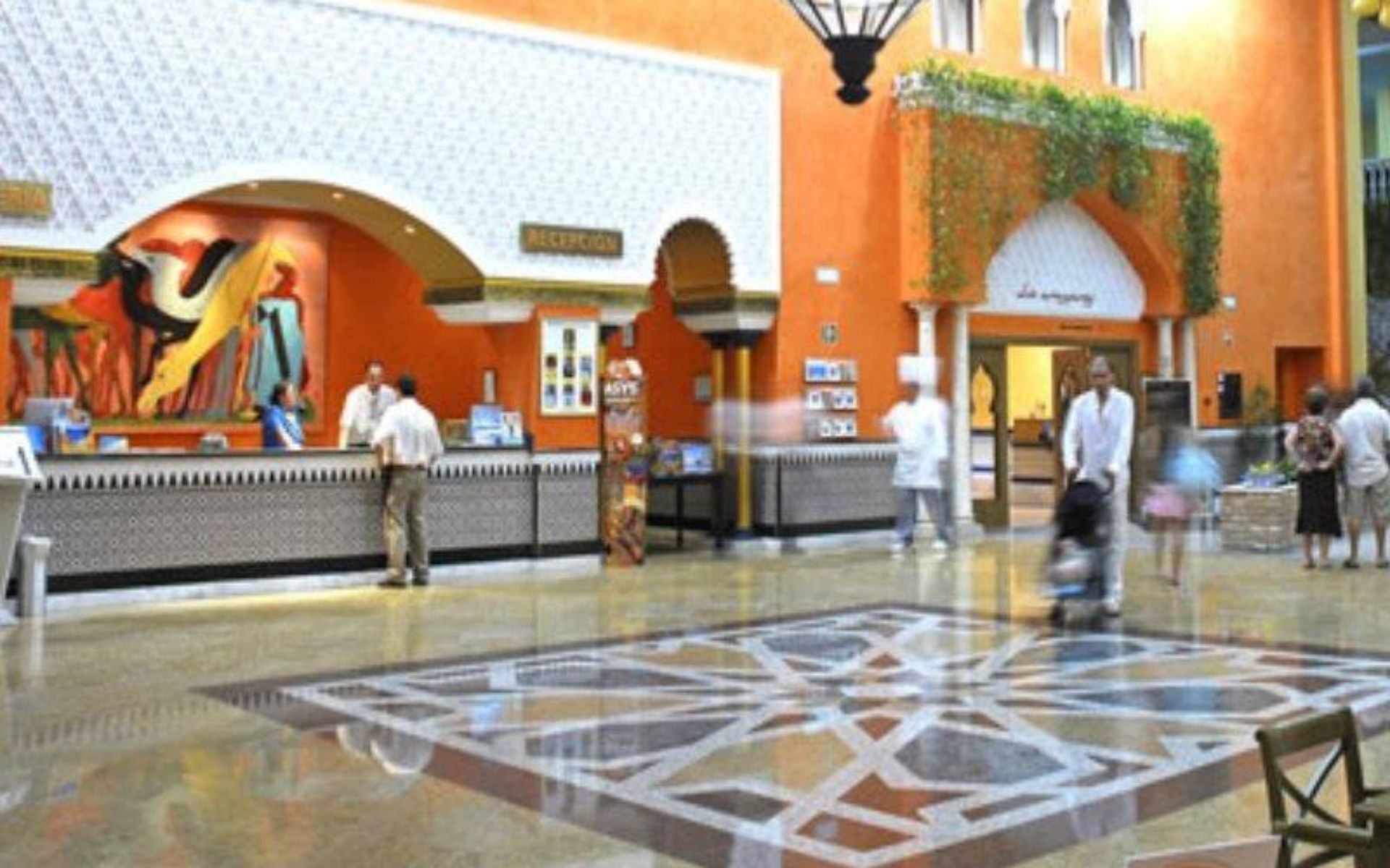 Hotel Playacalida