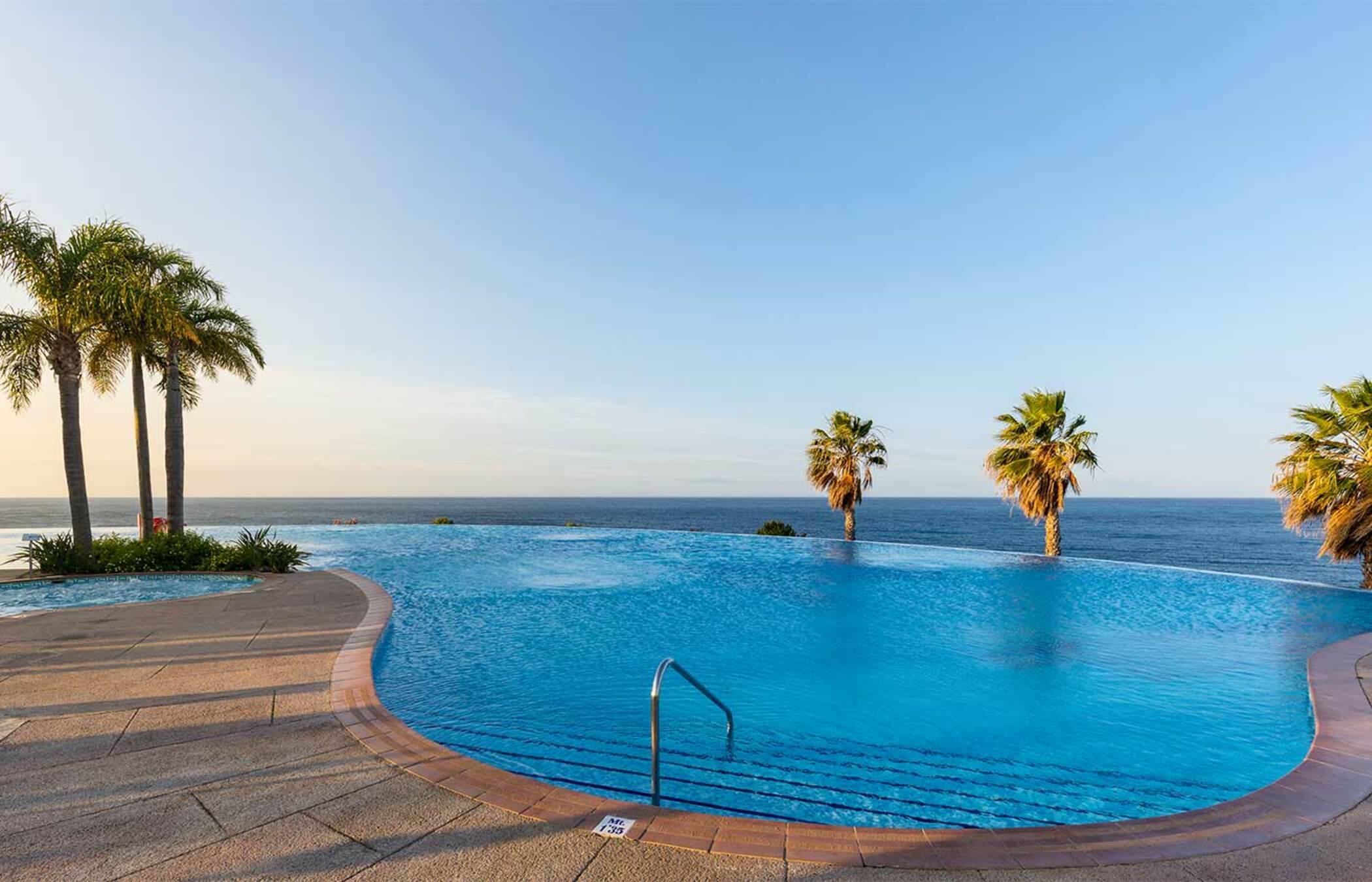 Hotel Playacálida Luxury Almuñécar